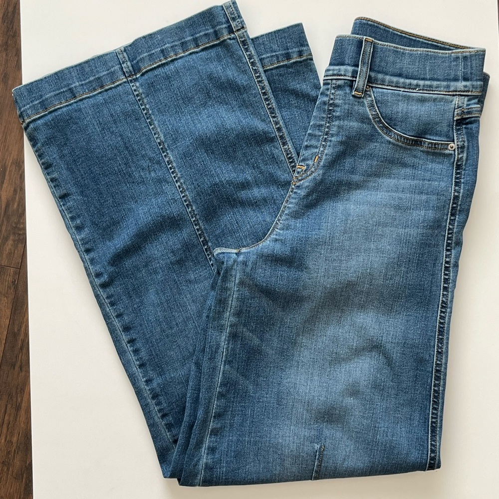 SPANX Blue Flare & Wide Leg Jeans - Picture 13 of 13